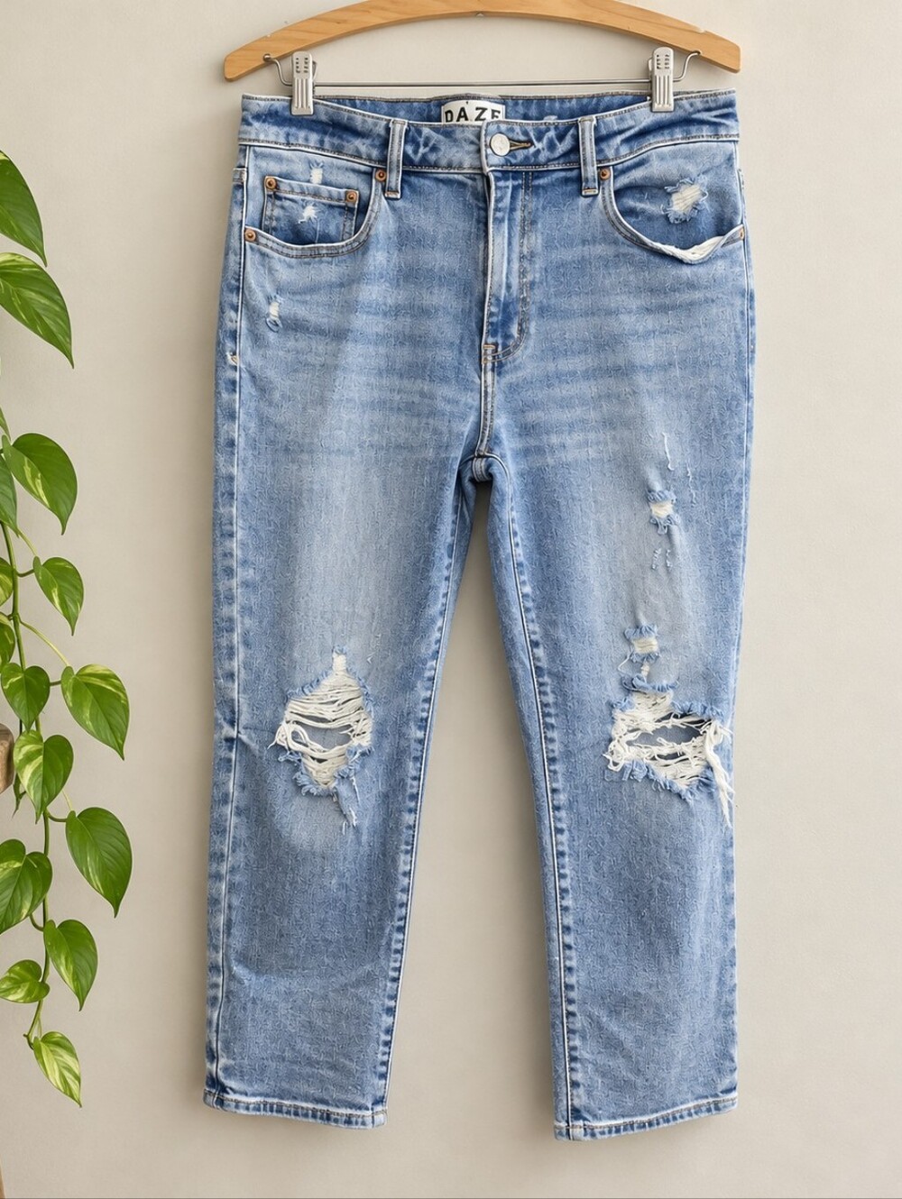 Daze Distressed Blue Jeans